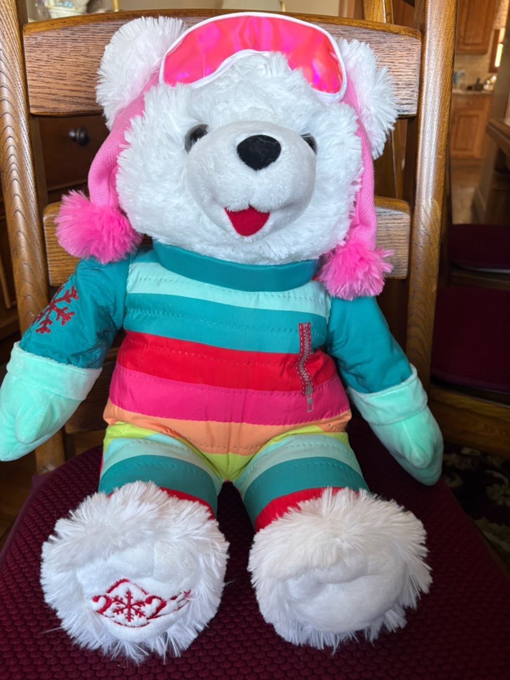 Happy Snowflake Teddy Girl Skier 
2023
Perfect condition